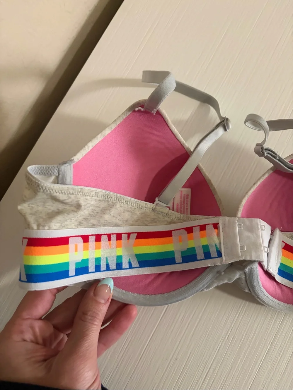🌈🎀PINK VS Heather Gray Molded Push Up T-Shirt Bra & Rainbow Band🌈🎀